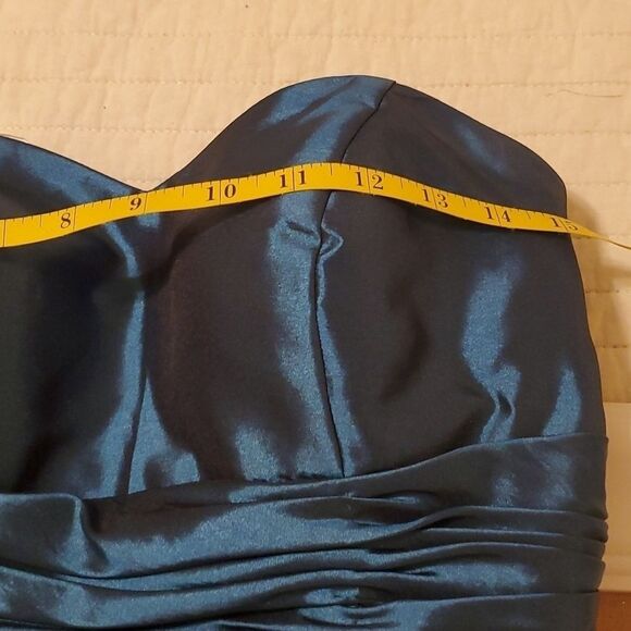 Pretty Maids strapless blue ruffled mermaid maxi gown size 10 - Picture 10 of 14